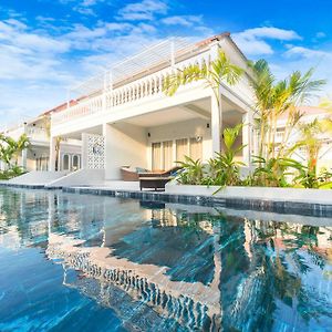 Luxury Pool Villa